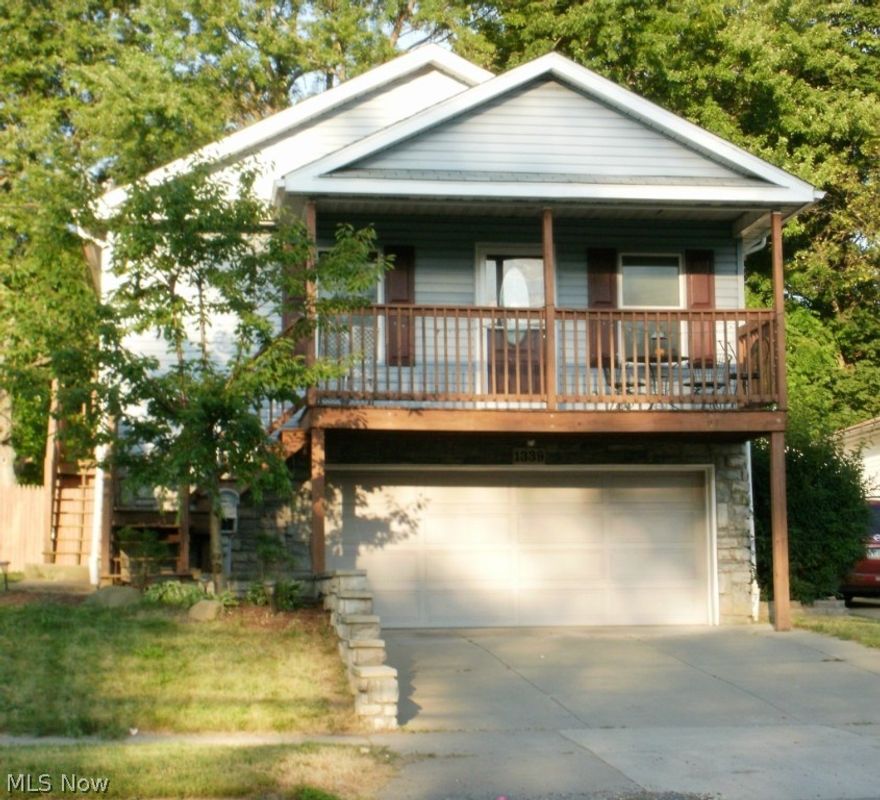 Home built in 2004.  Very nice Raised Ranch features oak kitchen, separate dining room, living room, finished lower level with rec room and spacious 2nd bath with garden tub.  Three bedrooms, three baths with one off master!  Fenced backyard and 2+ attached garage.