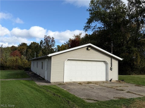 Tiny photo for 1237 E 21st Street, Ashtabula, OH 44004 (MLS # 5254637)