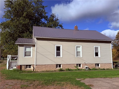 Tiny photo for 1237 E 21st Street, Ashtabula, OH 44004 (MLS # 5254637)