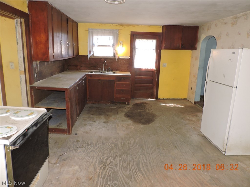 Connecticut Western Reserve - Residential