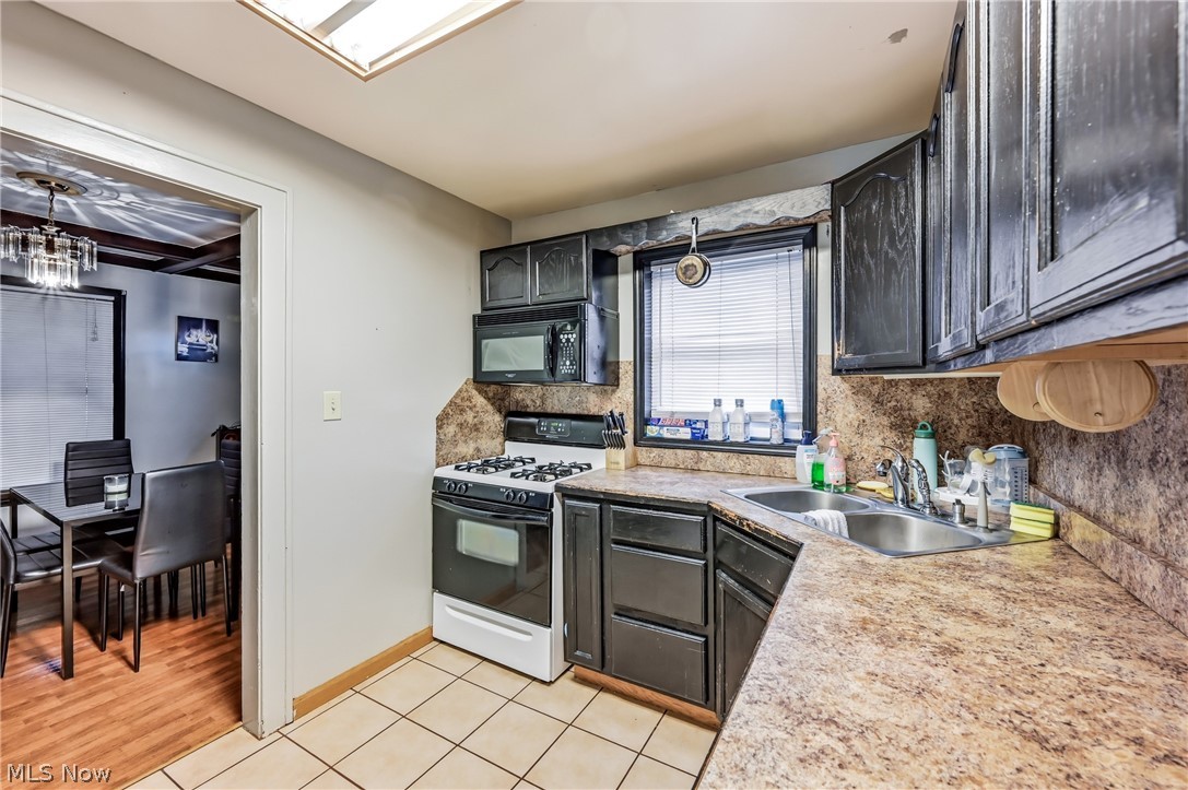 Dennison Manor - Residential