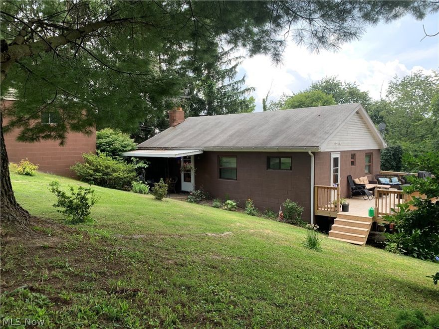 Mineral Rights have not been leased and they "Transfer" to the new owner.    Ranch home  3 bdrns, 1 bath with a 2 car detached garage on 1.58 acres.