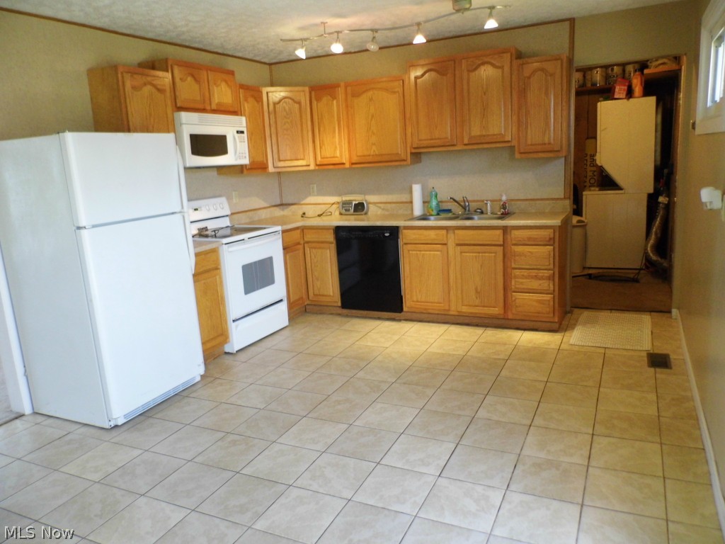 Boling Brook - Residential