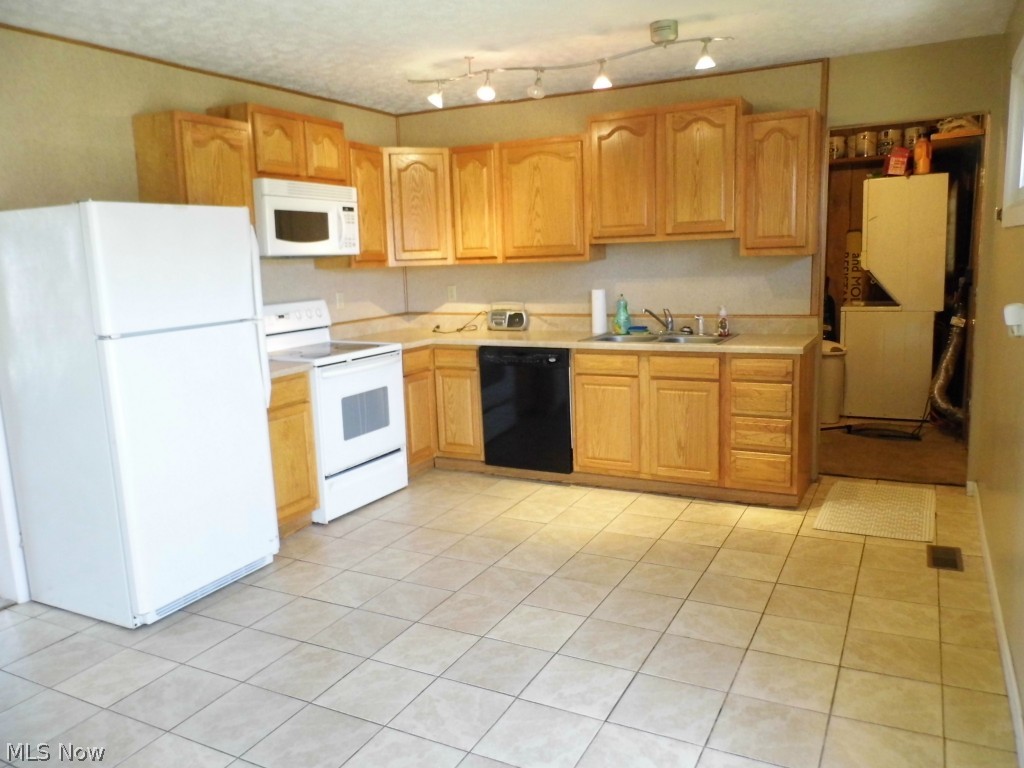 Boling Brook - Residential