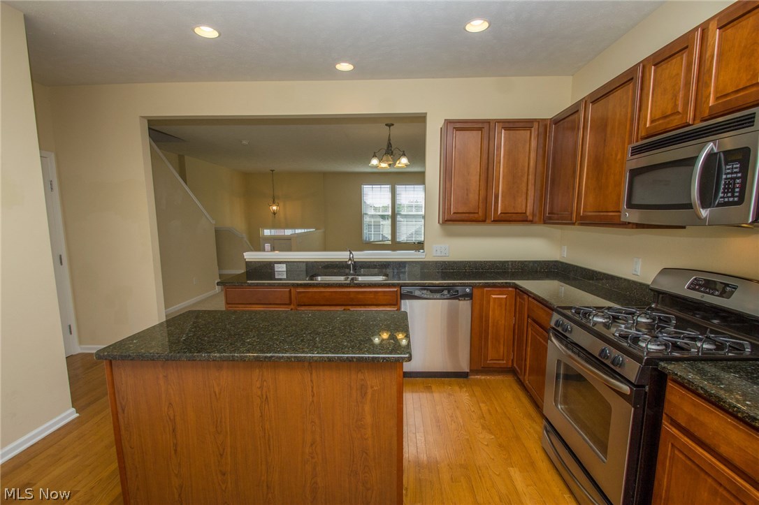 Montrose Park - Residential