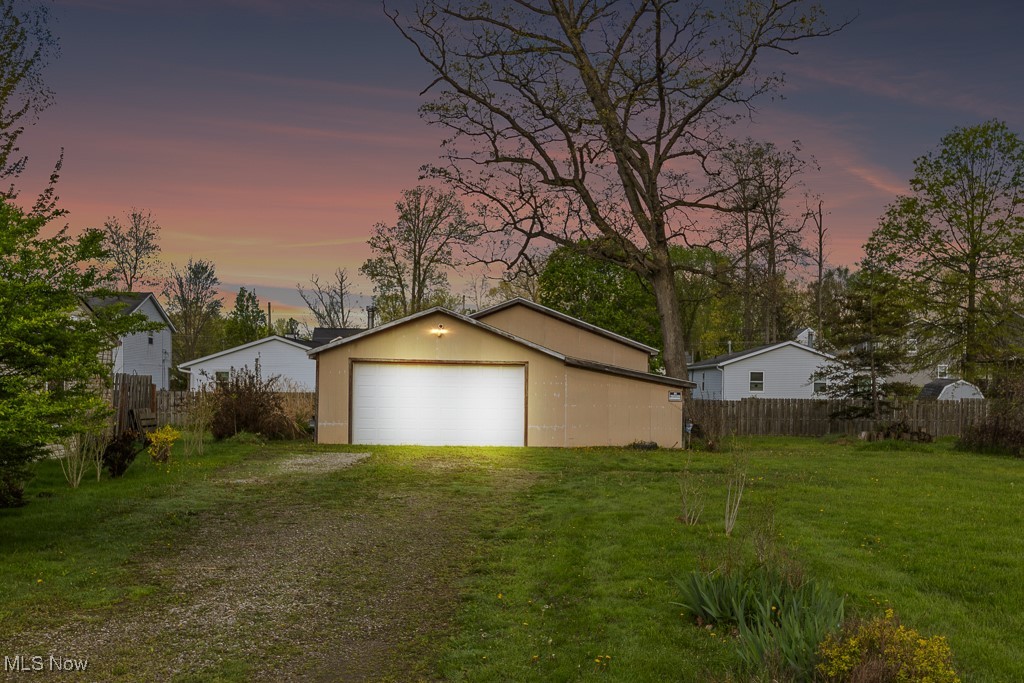 10586 California Street, Aurora, Ohio image 22