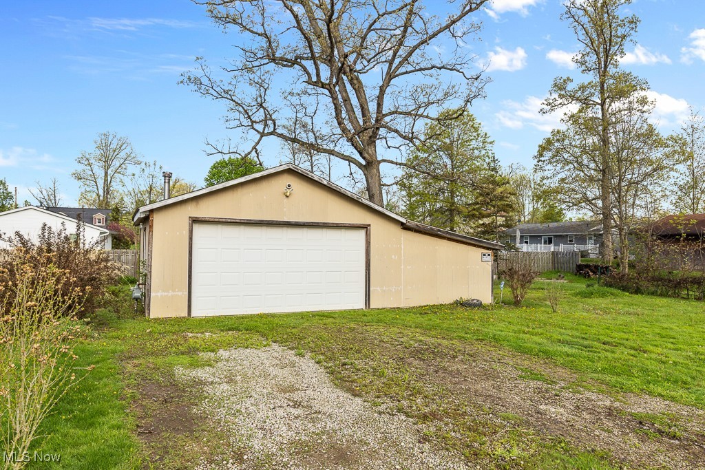 10586 California Street, Aurora, Ohio image 23