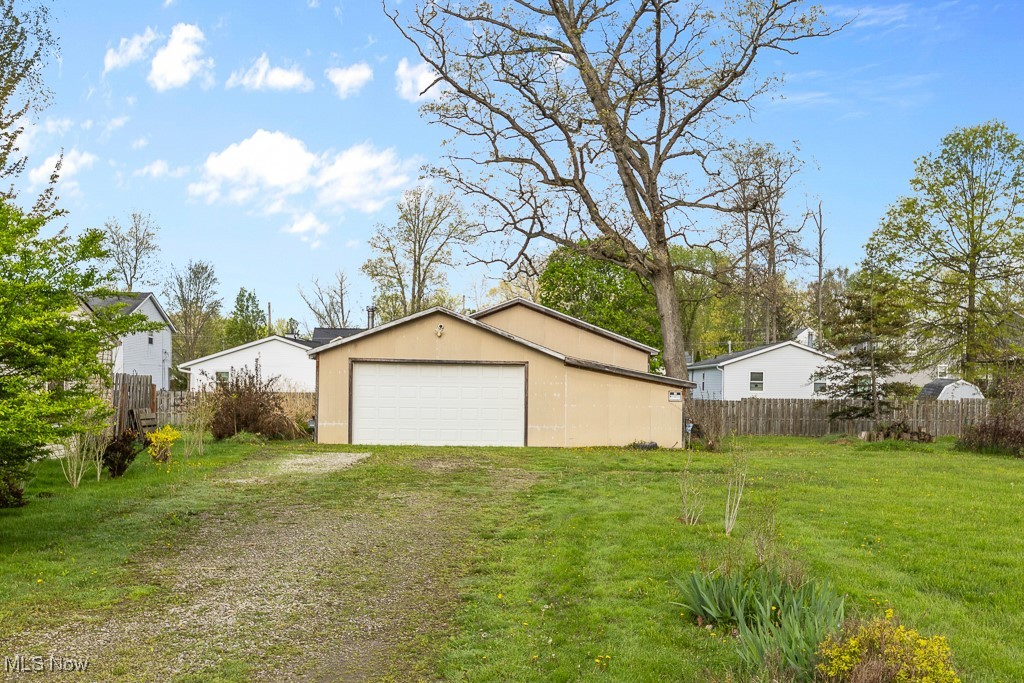 10586 California Street, Aurora, Ohio image 21