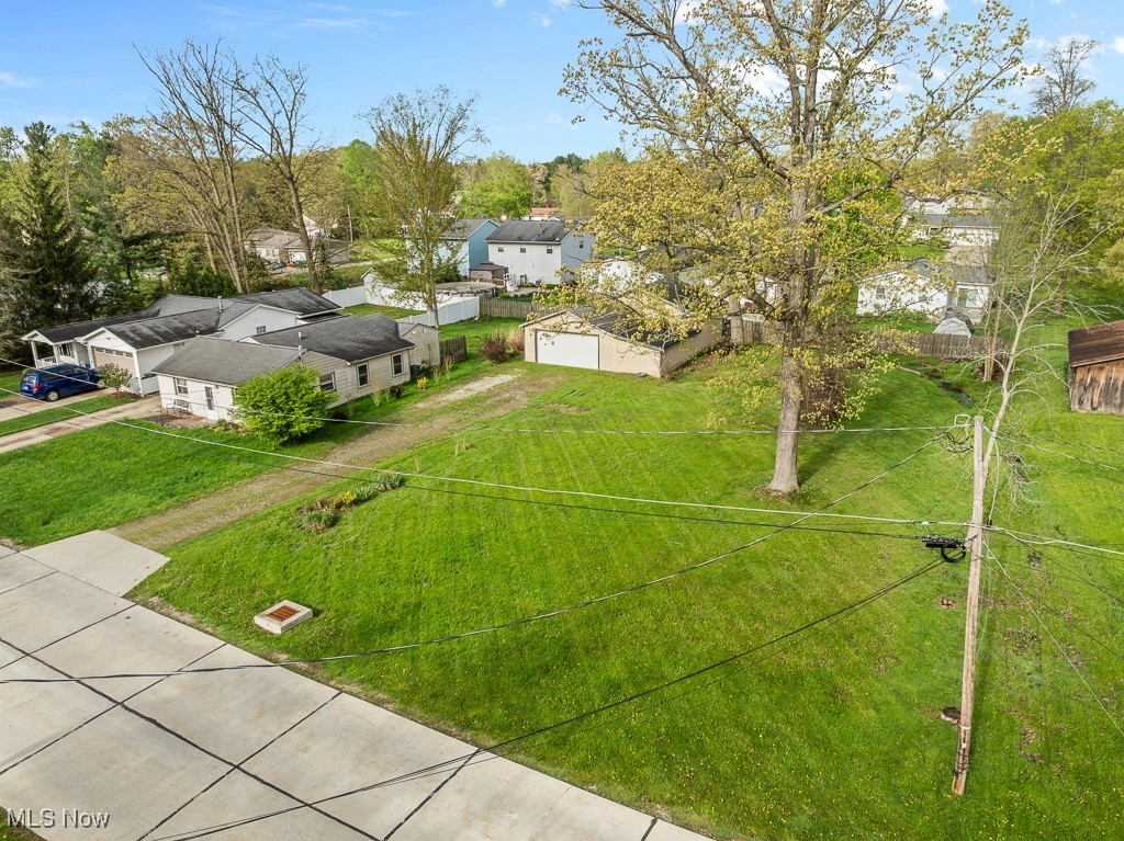 10586 California Street, Aurora, Ohio image 17