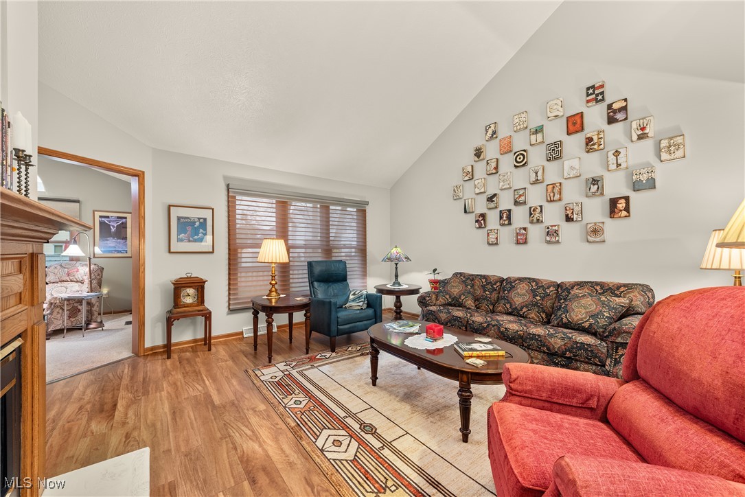 106 Oakley Green Drive, Elyria, Ohio image 11