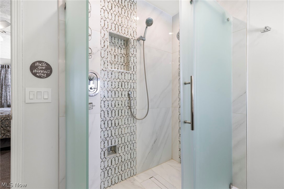 Village/Lexington - Residential