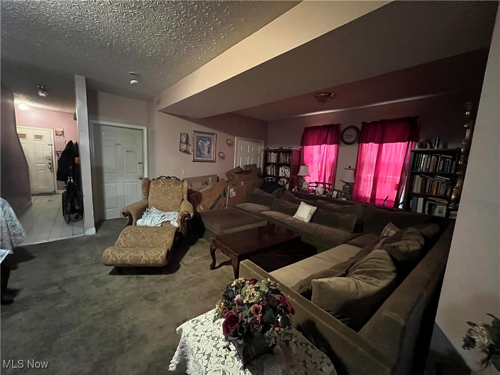 2455 W 7th Street