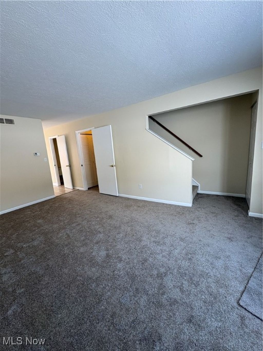 Photo of 2398 Echo Valley Drive, Stow, OH 44224 (MLS # 5183356)