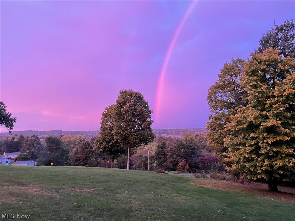 7702 North Ridge Place