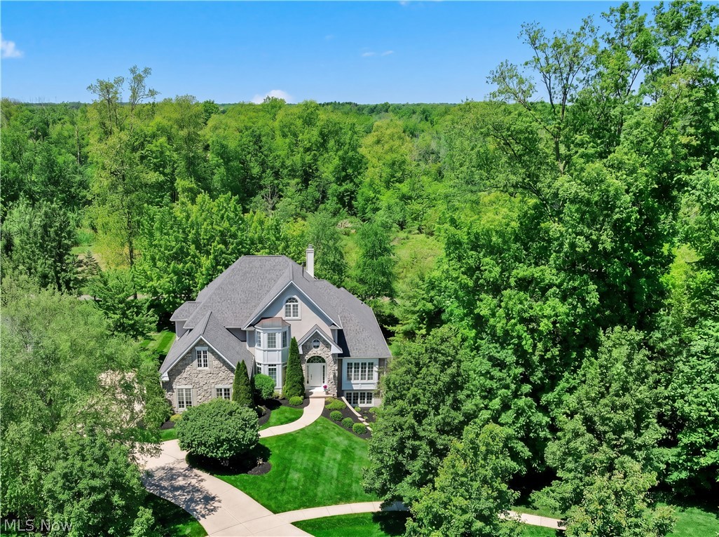 5978 Woodland View Drive