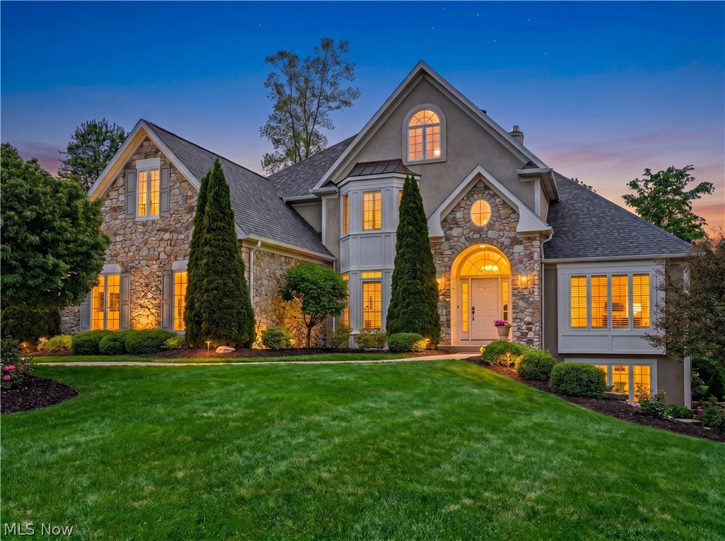 5978 Woodland View Drive
