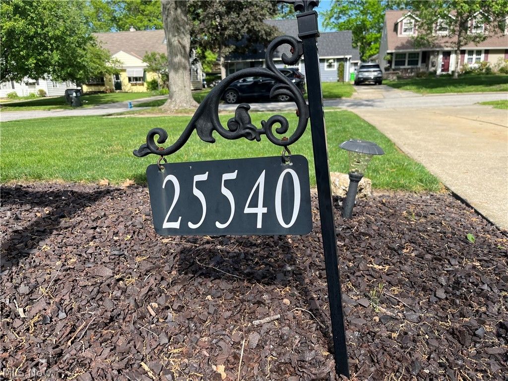 Photo of 25540 Chatworth Drive, Euclid, OH 44117 (MLS # 5212352)