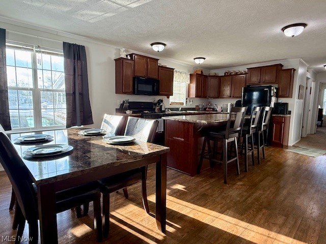 Twin Lakes - Residential