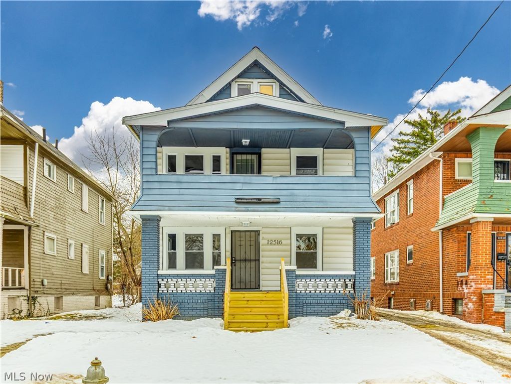 Photo of 12516 Griffing Avenue, Cleveland, OH 44120 (MLS # 5187528)