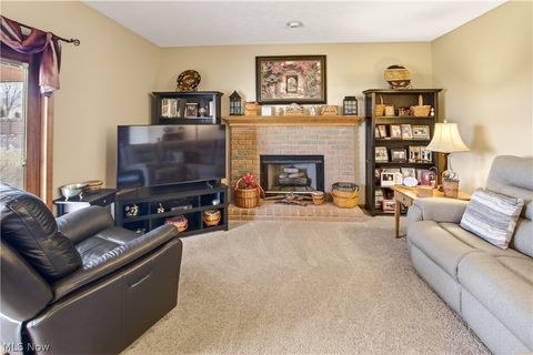 Tiny photo for 127 Cumberland Court, Elyria, OH 44035 (MLS # 5202894)