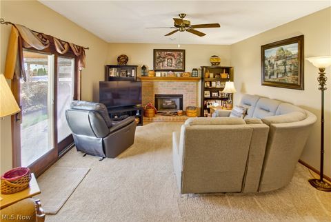 Tiny photo for 127 Cumberland Court, Elyria, OH 44035 (MLS # 5202894)