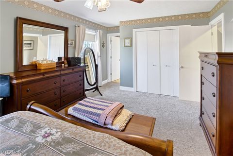 Tiny photo for 127 Cumberland Court, Elyria, OH 44035 (MLS # 5202894)