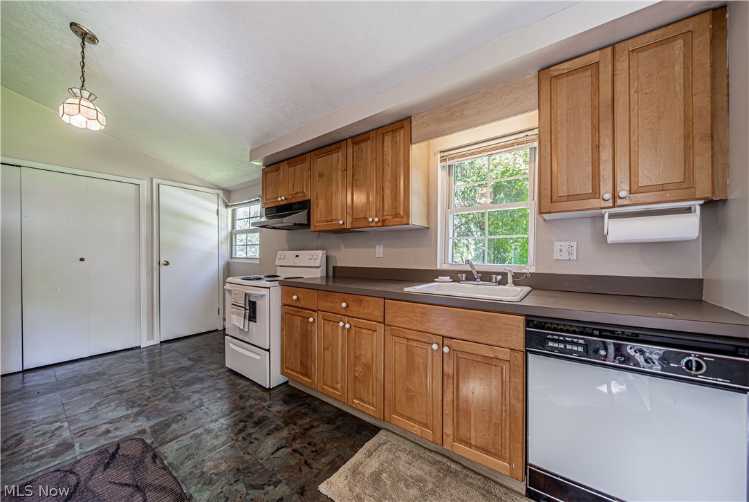 Restful Lake - Residential