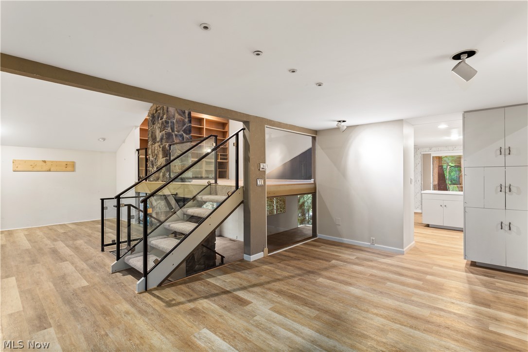 William T & Anna C Arnos Prop - Residential