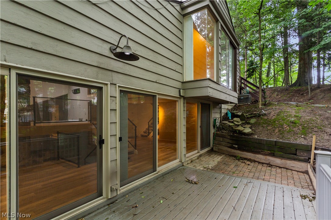 William T & Anna C Arnos Prop - Residential