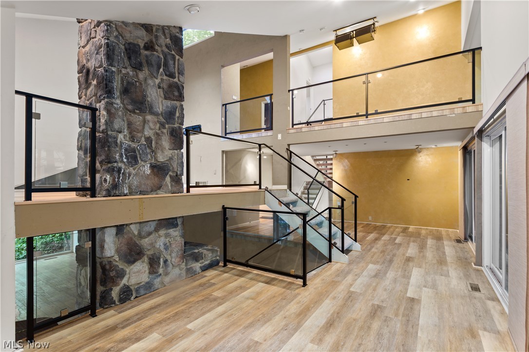 William T & Anna C Arnos Prop - Residential