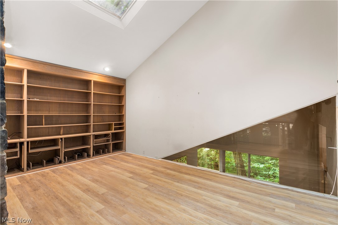 William T & Anna C Arnos Prop - Residential