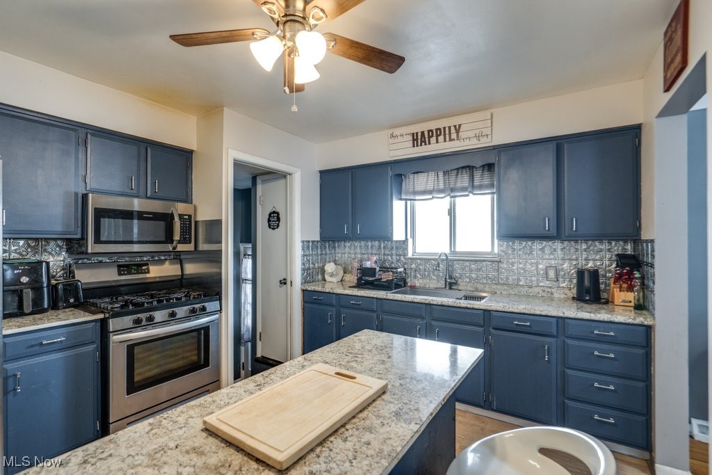 Garfield Pkwy - Residential