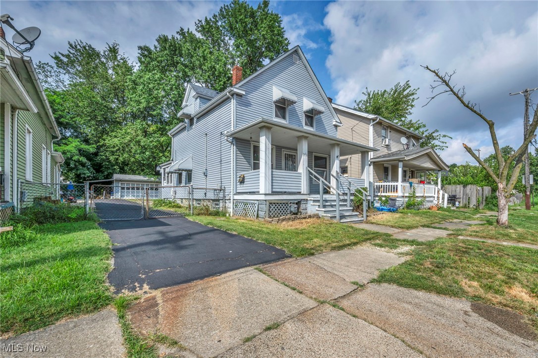 7114 Brinsmade Avenue
