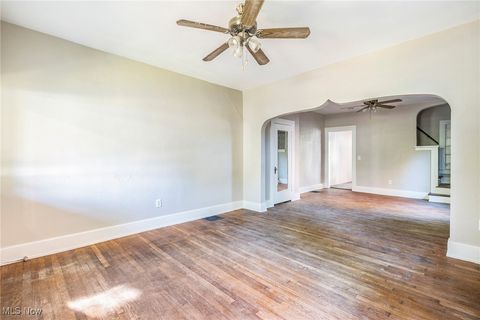 Tiny photo for 581 W North Avenue #2, East Palestine, OH 44413 (MLS # 5157187)