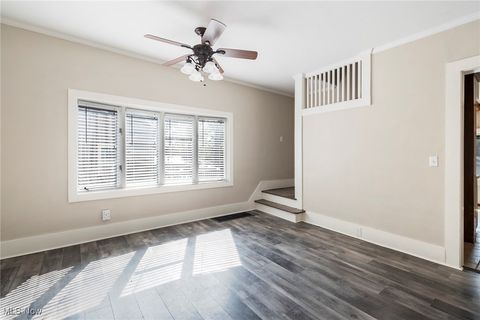 Tiny photo for 581 W North Avenue #2, East Palestine, OH 44413 (MLS # 5157187)