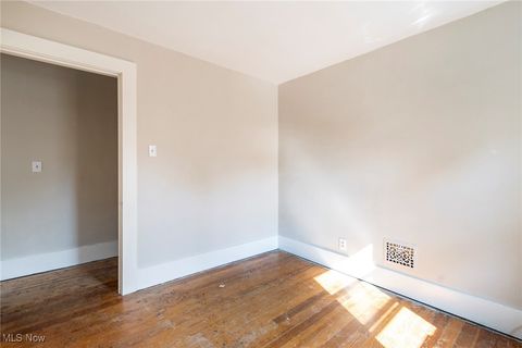 Tiny photo for 581 W North Avenue #2, East Palestine, OH 44413 (MLS # 5157187)