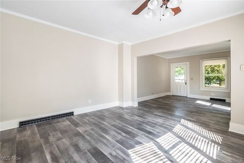 Tiny photo for 581 W North Avenue #2, East Palestine, OH 44413 (MLS # 5157187)