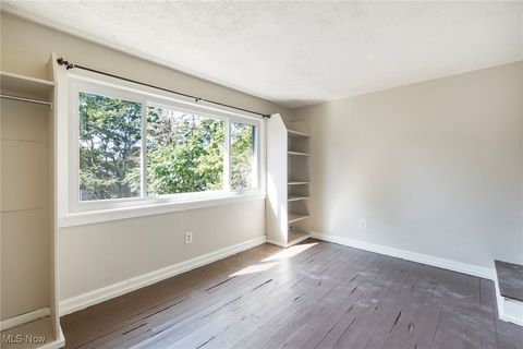 Tiny photo for 581 W North Avenue #2, East Palestine, OH 44413 (MLS # 5157187)