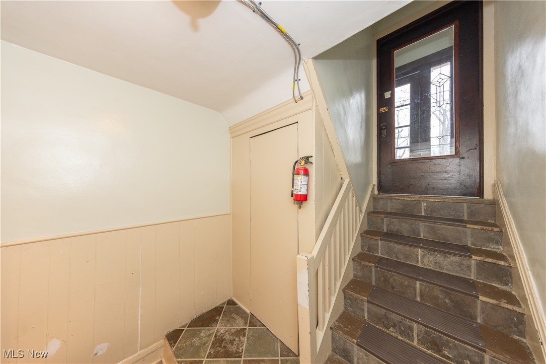 Roy Condo - Residential