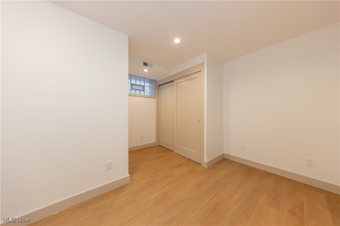 Roy Condo - Residential