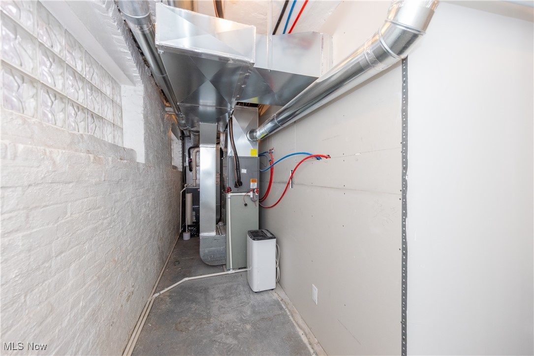 Roy Condo - Residential