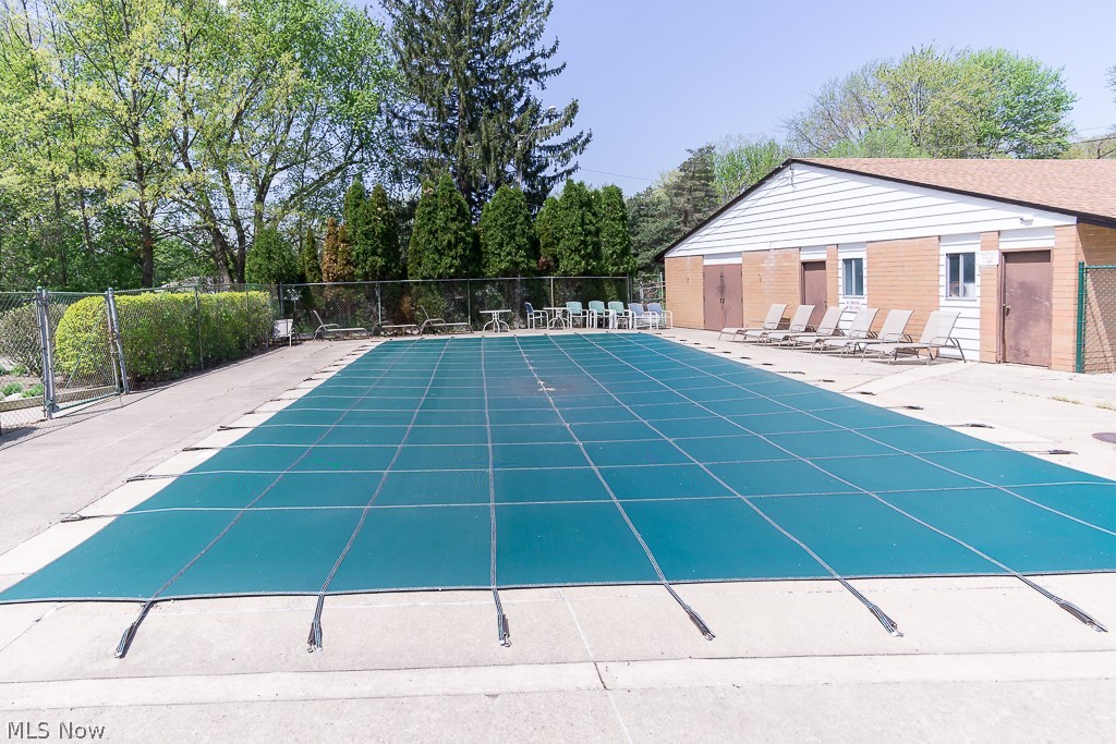 Clague Towers - Residential