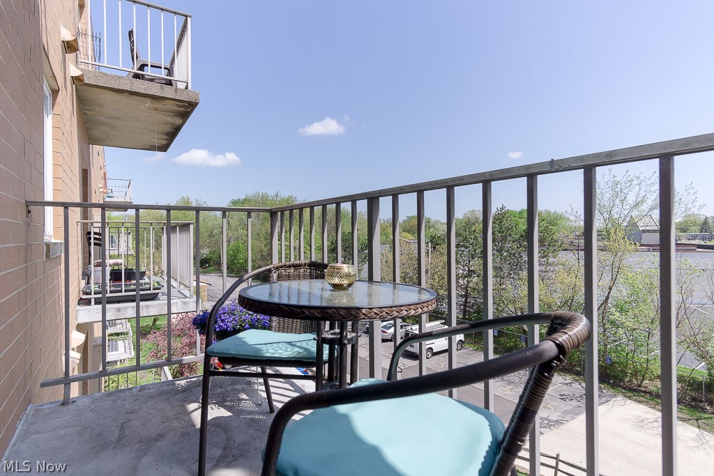 Clague Towers - Residential