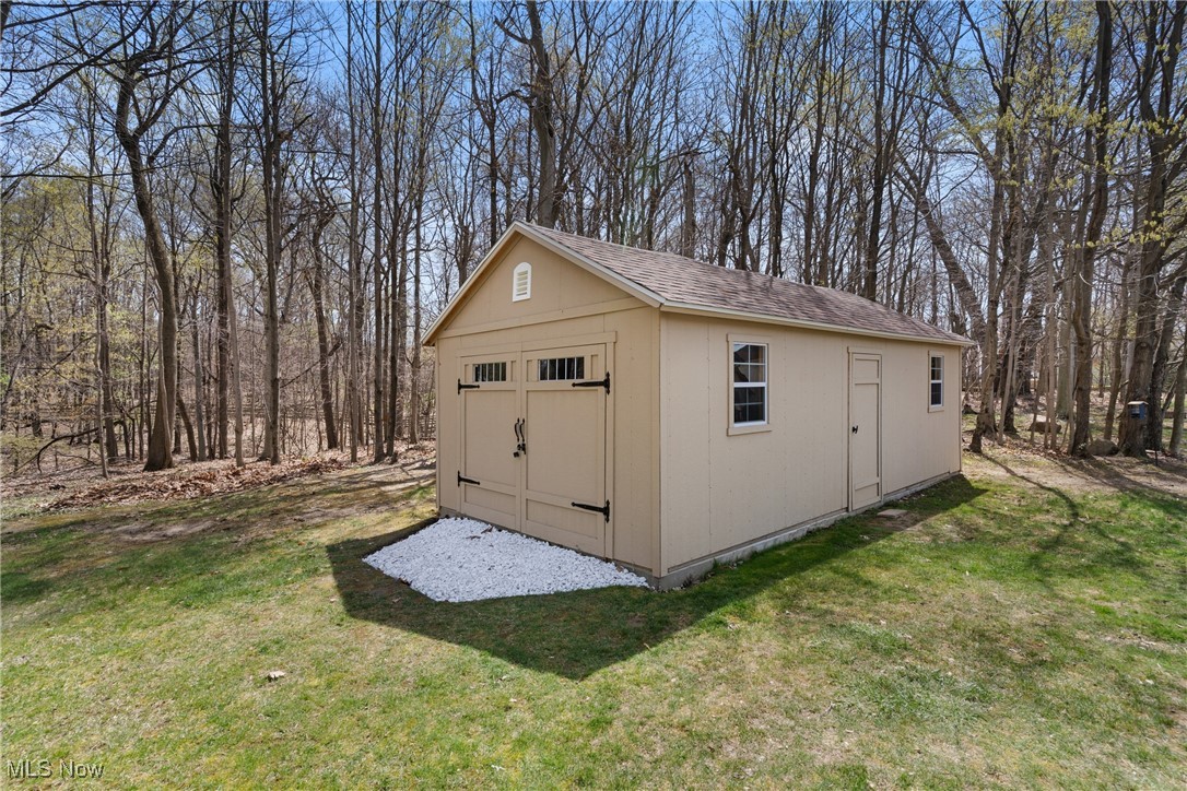 7951 Timber Ridge Drive, North Royalton, Ohio image 40