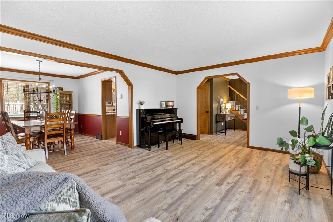7951 Timber Ridge Drive, North Royalton, Ohio image 6