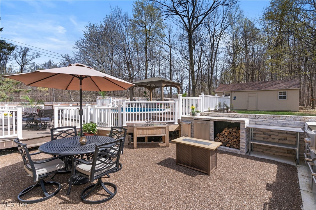 7951 Timber Ridge Drive, North Royalton, Ohio image 30