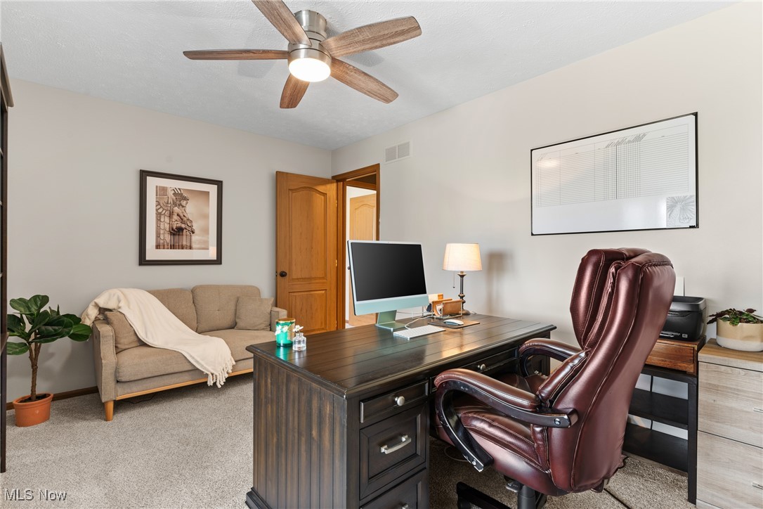 7951 Timber Ridge Drive, North Royalton, Ohio image 25