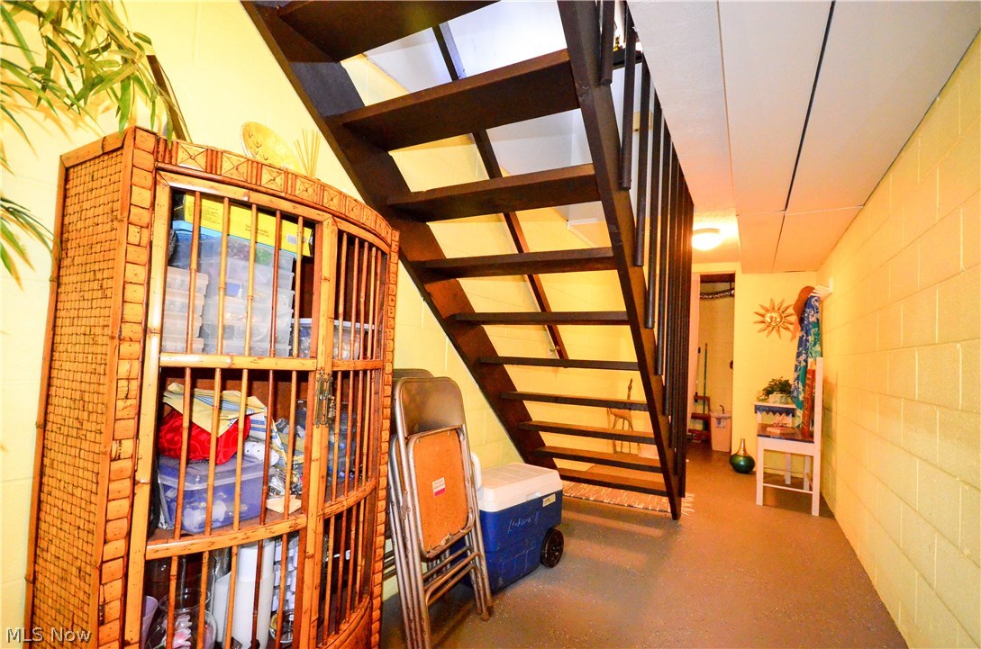 Penguin Condo - Residential