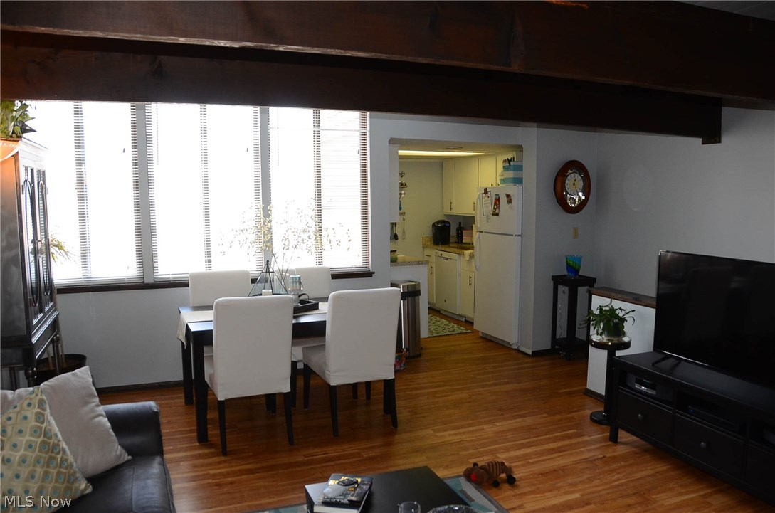 Penguin Condo - Residential