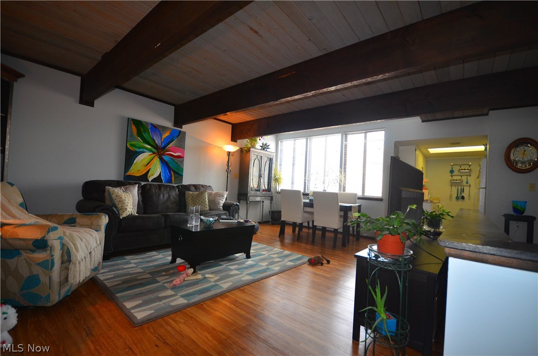 Penguin Condo - Residential